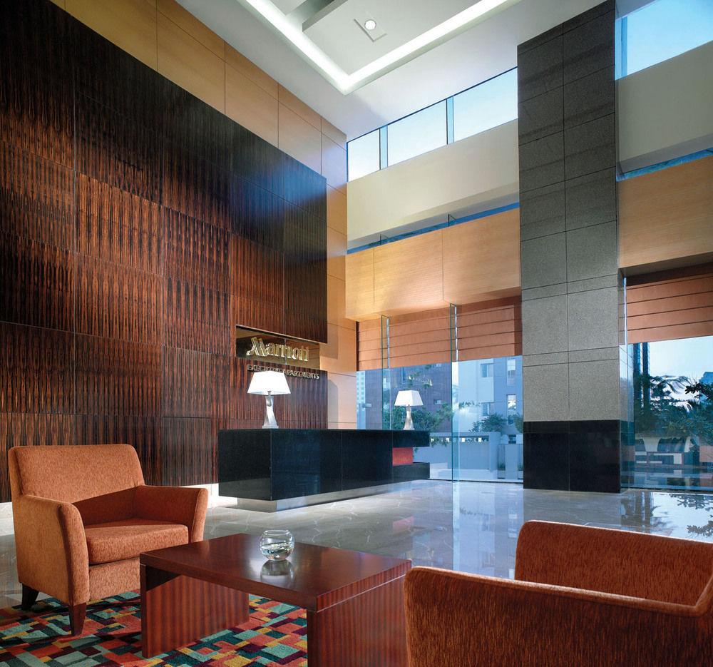 The Mayflower, Jakarta-marriott Executive Hotel 5*